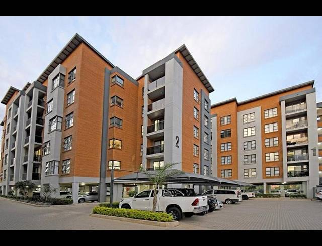 2 BEDROOM PROPERTY TO RENT IN KENSINGTON